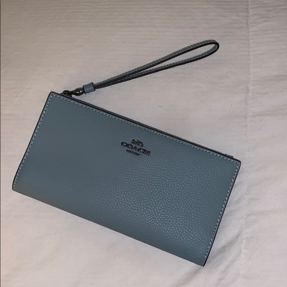 Wristlet